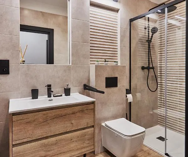 - Baltycki * 斯维诺乌伊希切